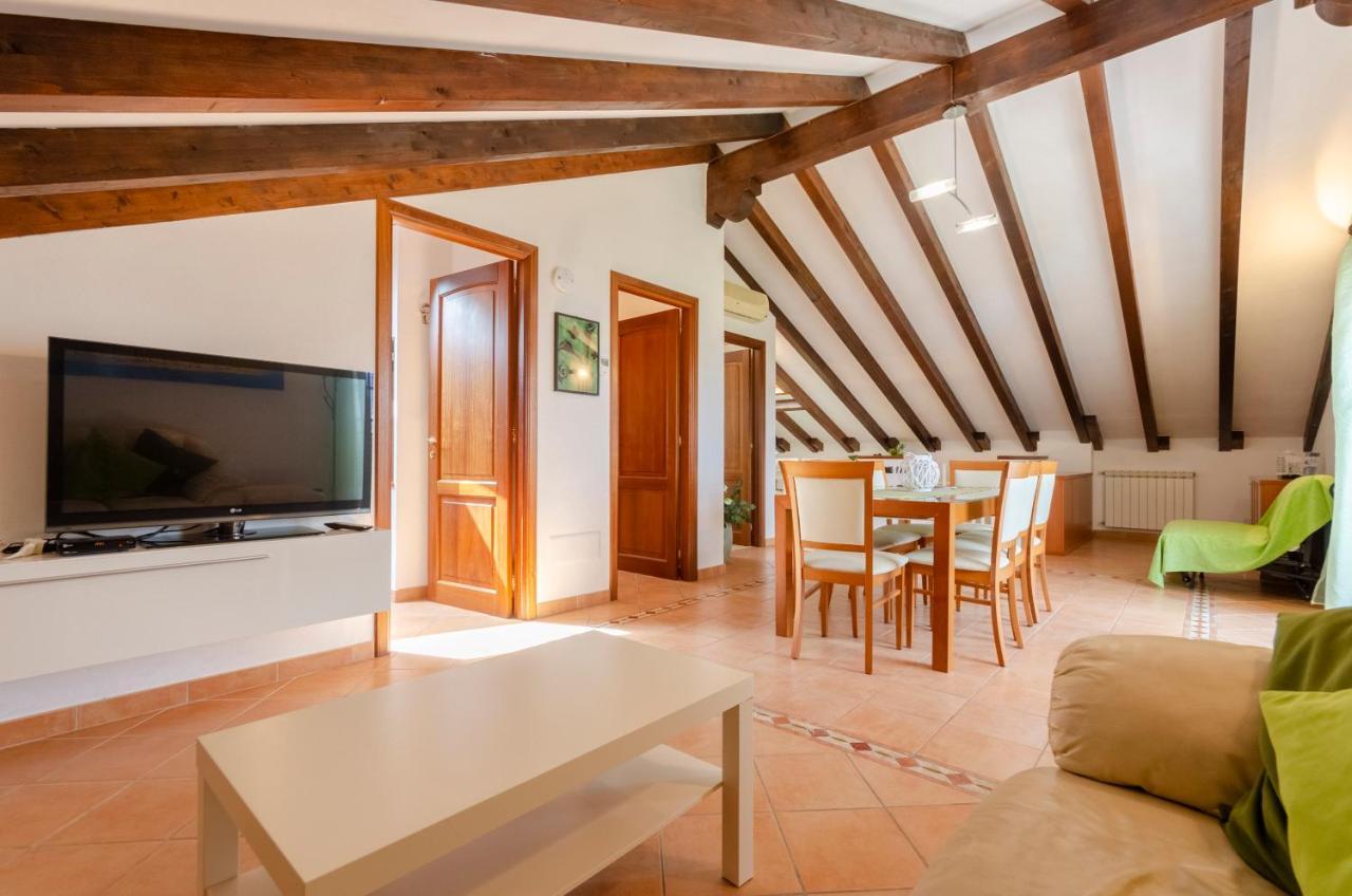 Ca' Do Pescou, Charming 2,Bedroom Apartment With Stunning Hill Views Overlooking The Greenery Rapallo Exterior photo