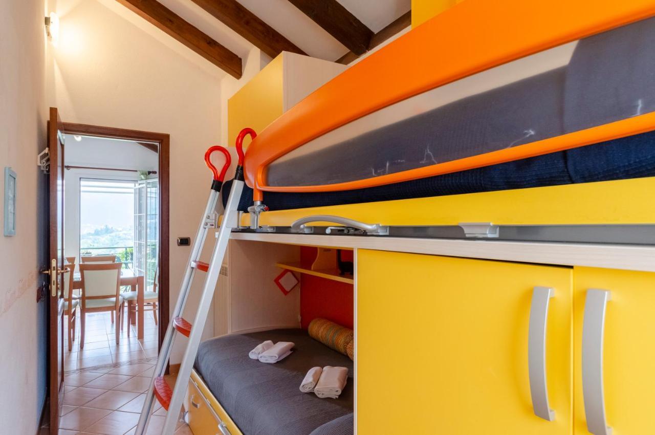 Ca' Do Pescou, Charming 2,Bedroom Apartment With Stunning Hill Views Overlooking The Greenery Rapallo Exterior photo